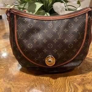 Louis VuittonTurum Monogram gm shoulder
